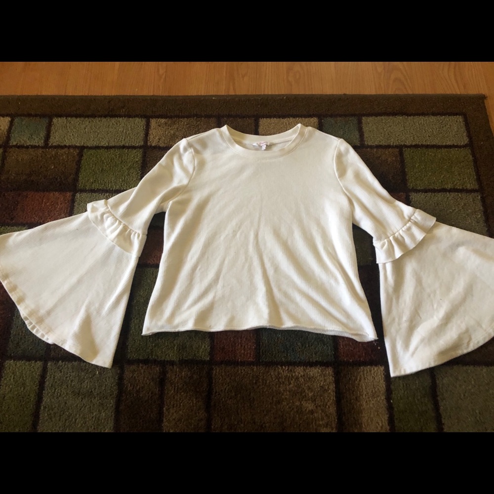 White bell sleeve top